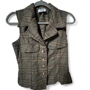 XS Vintage 80s plaid  brown, beige, black vest in great condition.